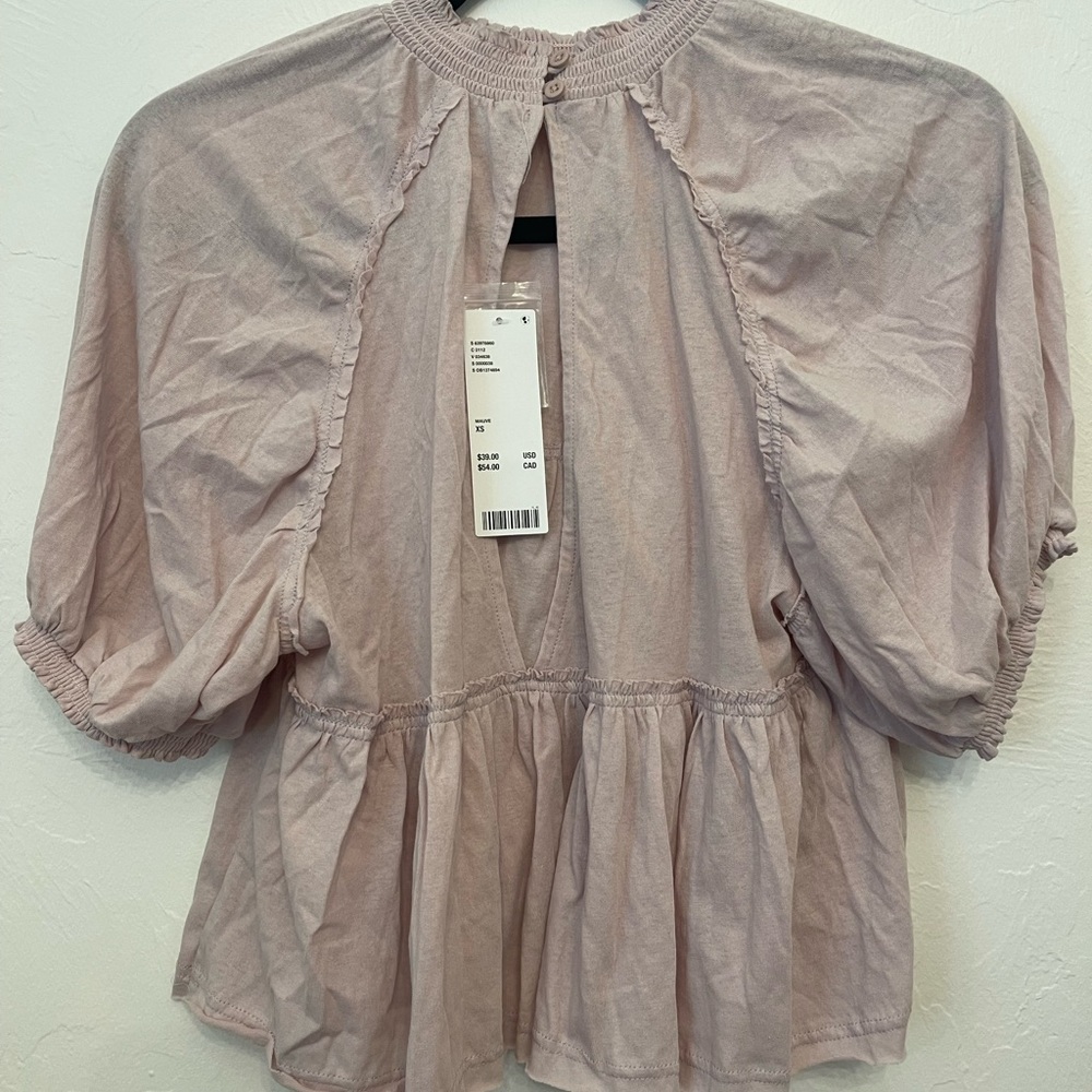 Urban Outfitters NWT top XS